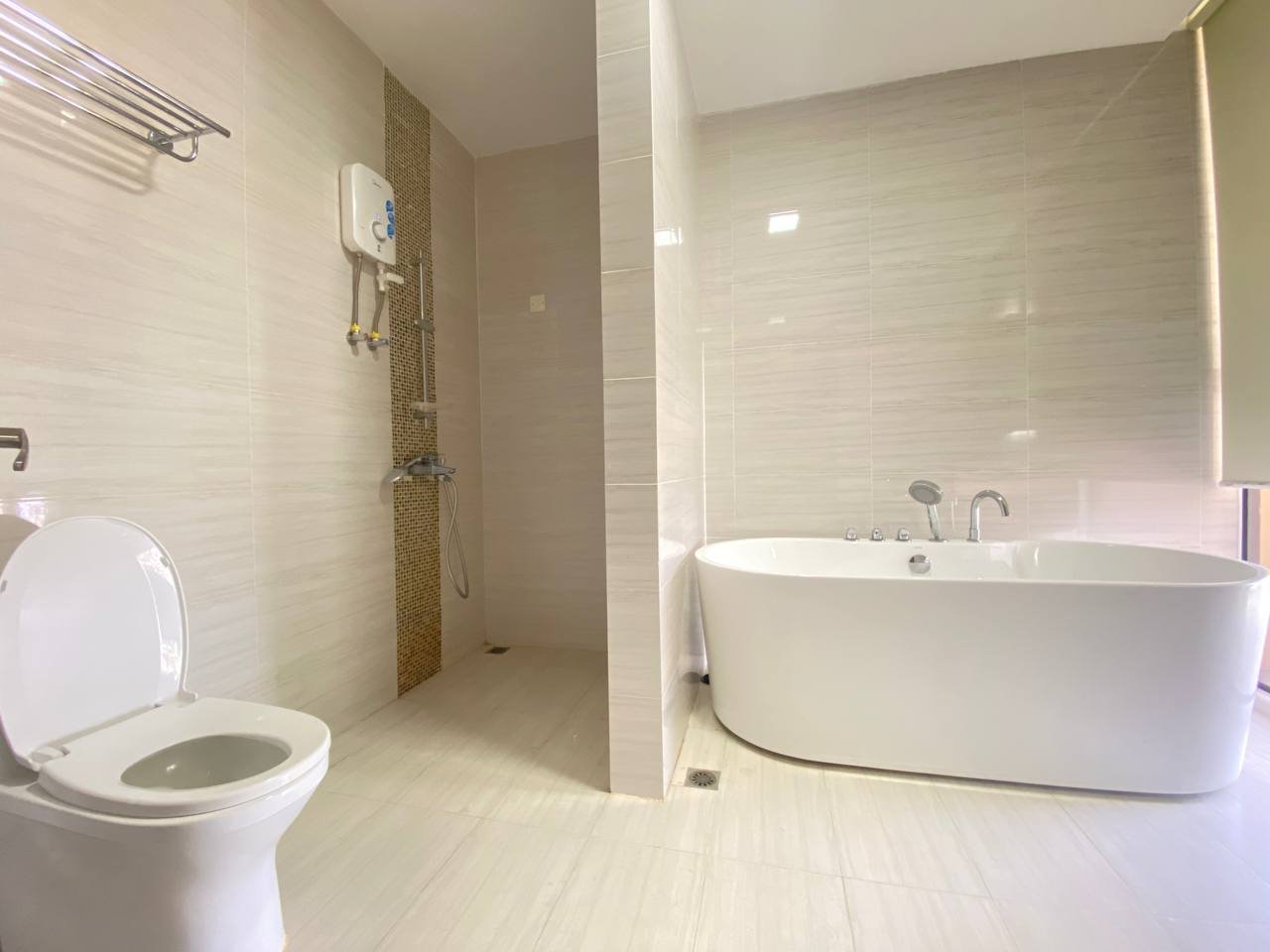 Appartement-2-Chambres-à-Orkide-The-Royal-Condominium-06