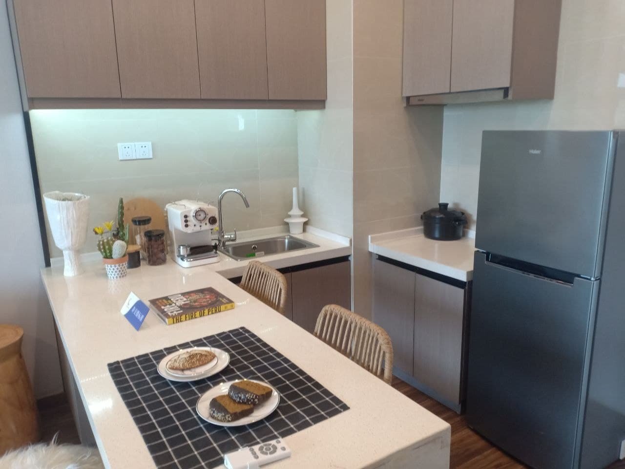Condo-1-Chambre-Prince-Golden-Bay-Cuisine