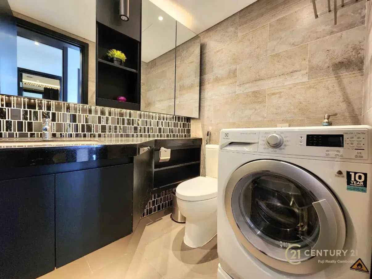 Condo-2-Chambres-Entierement-Meuble-a-Vendre-a-Skylar-by-Meridian-03