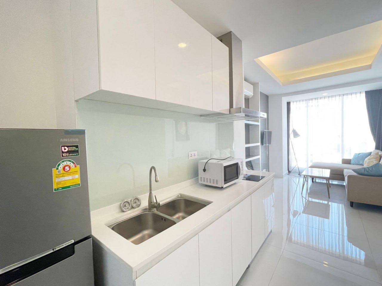 Condo-J-Tower-1-Chambre-a-Vendre-Sud-BKK1-Phnom-Penh-Cuisine