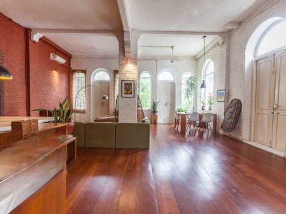 Phnom-Penh-Appartement-A-Vendre-2-Ch-Style-Colonial-Francais