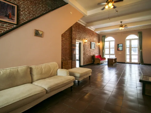 Phnom-Penh-Maison-Coloniale-a-Vendre-5-Chambres-Riverside