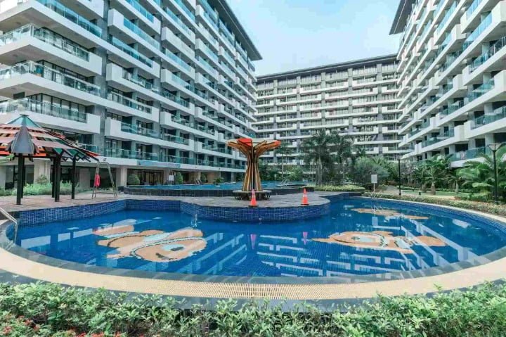 Star-City-Phnom-Penh-Piscine