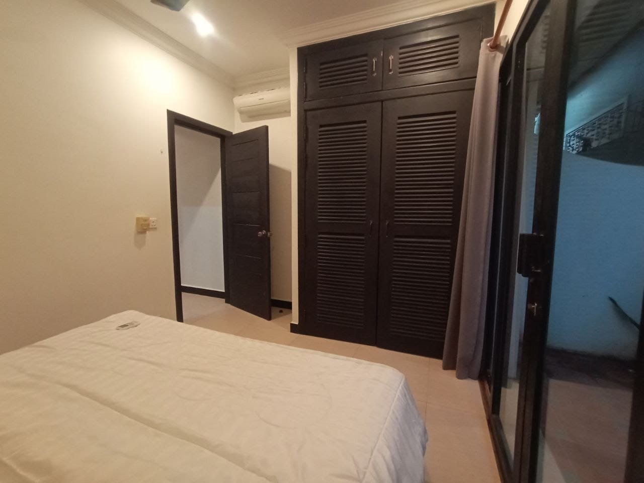 Appartement-1-chambre-dans-le-quartier-de-Svay-Dangkum-03