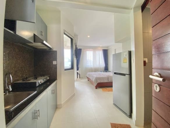 Appartement-Studio-à-louer-à-Taphul-Street-Siem-Reap-03