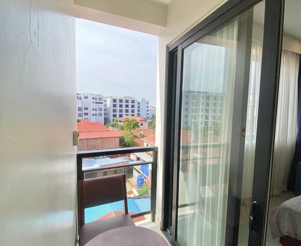 Appartement-Studio-à-louer-à-Taphul-Street-Siem-Reap-07