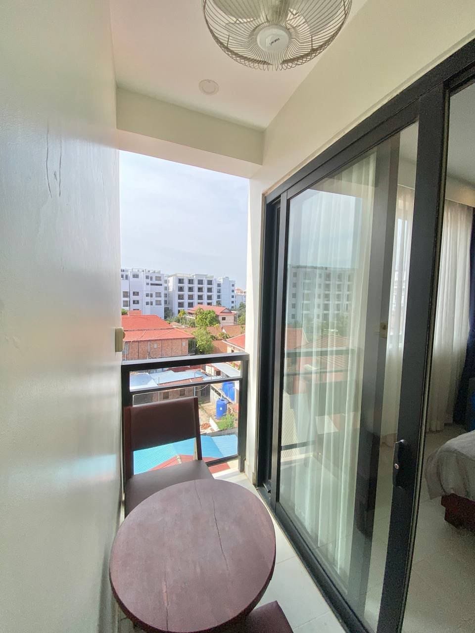 Appartement-Studio-à-louer-à-Taphul-Street-Siem-Reap-07