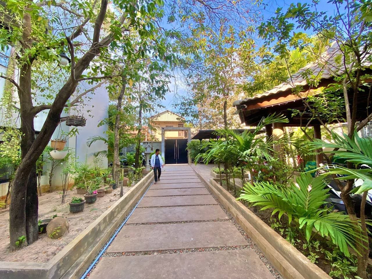 Bel-Appartement-à-Louer-Près-du-Marché-de-Psar-Kroum-10