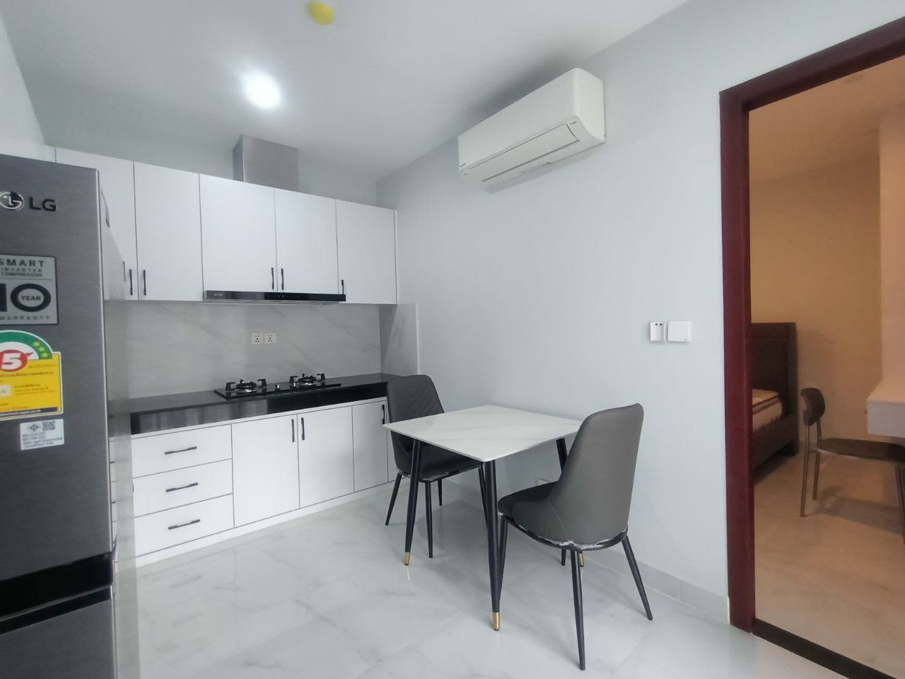 Un-bel-appartement-nouvellement-construit-à-louer-06