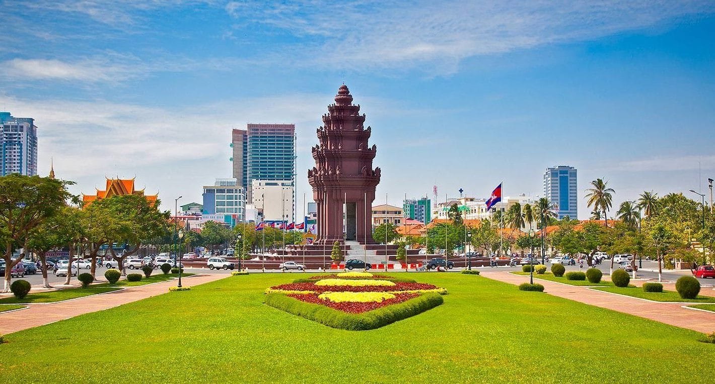 Phnom-Penh-Monument-de-l-Independance