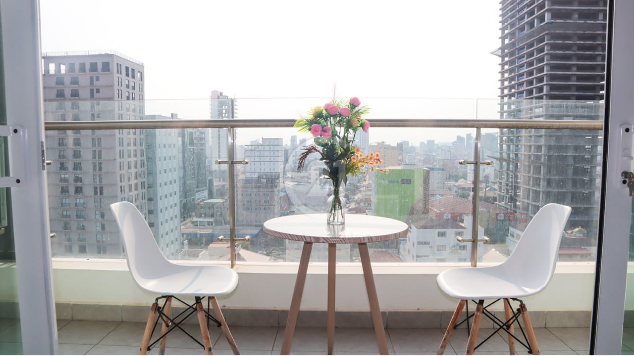À Vendre Appartement d'angle de 2 chambres à J Tower2 Phnom Penh