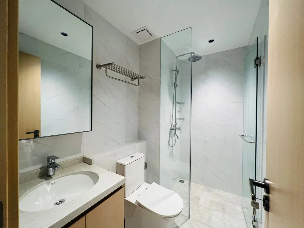 Studio moderne à vendre BKK1 Phnom Penh – Résidence Le Condé